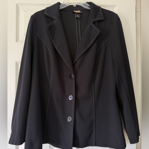Lane Bryant Jackets & Blazers - Lane Bryant Black Blazer size 16 knit